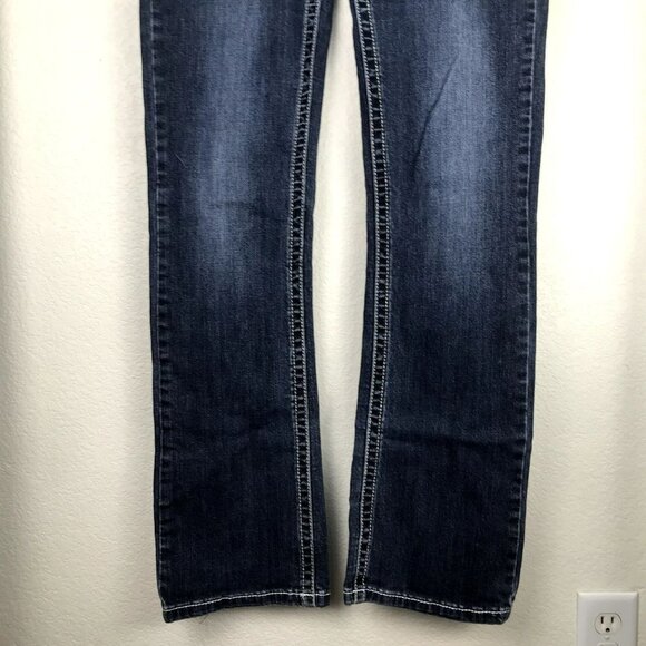 Shyanne “Cherry Blossom” Floral Embroidered & Rhinestone Boot Cut Jeans, size 29 - Picture 6 of 9